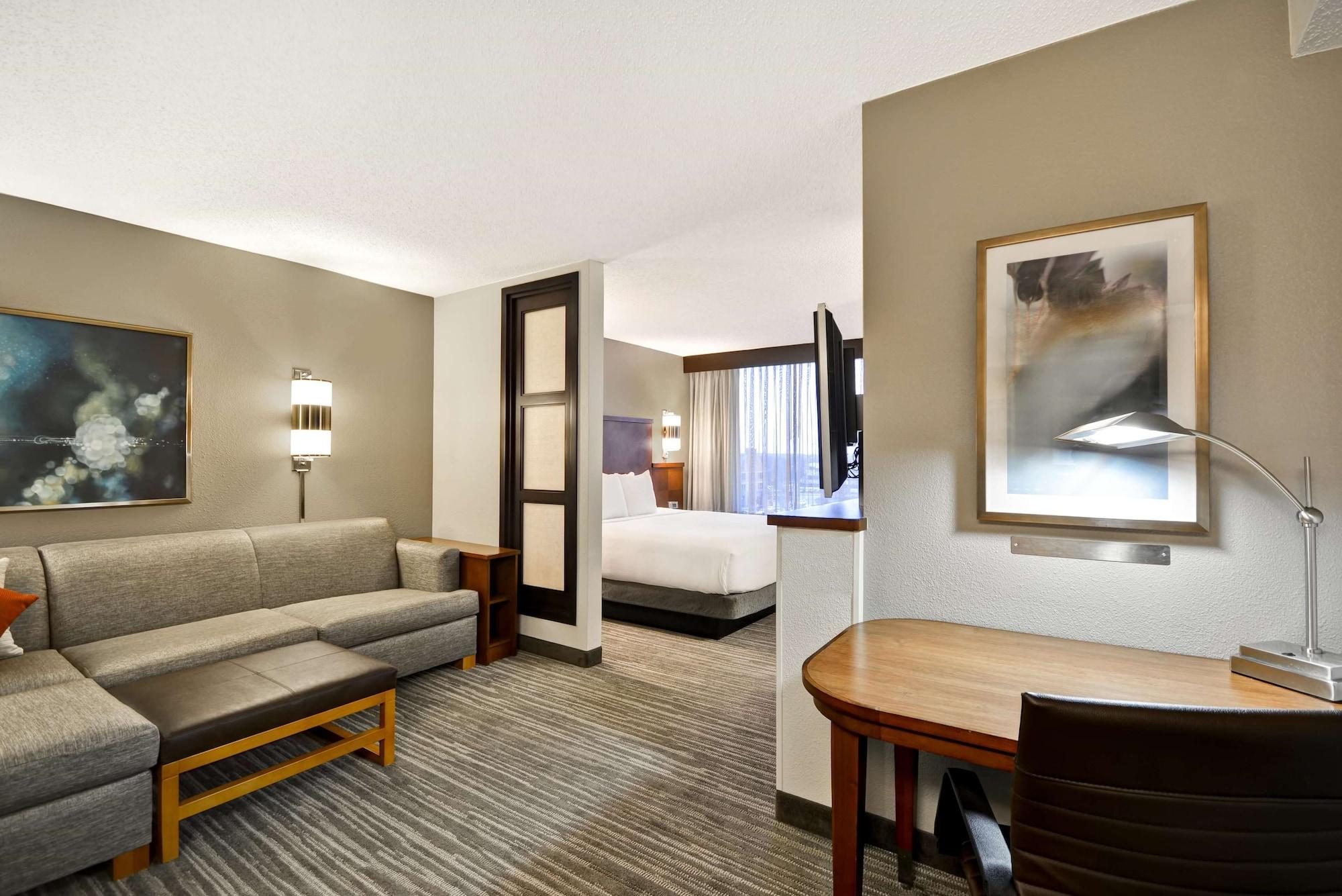 Hyatt Place Columbus Worthington Hotel